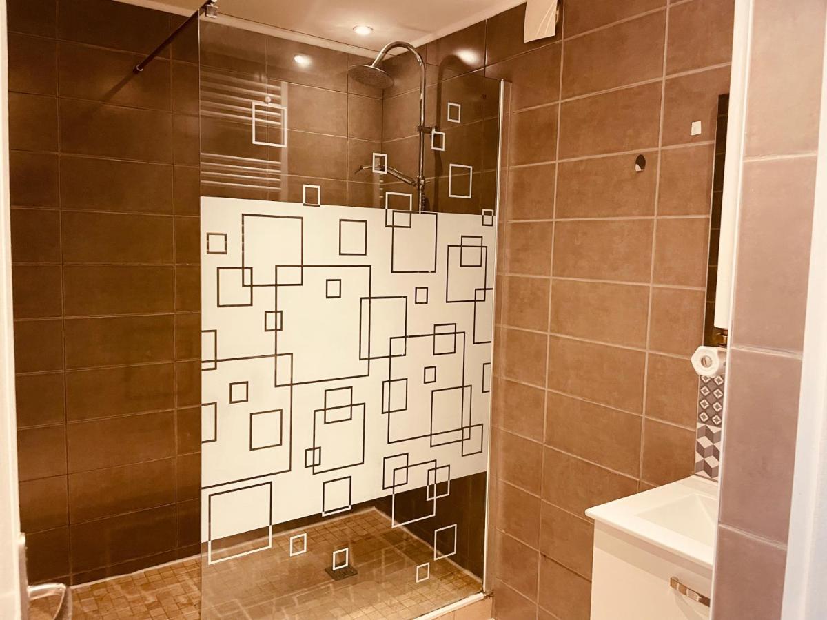 Apartment 2 Avec Parking Prive Gratuit